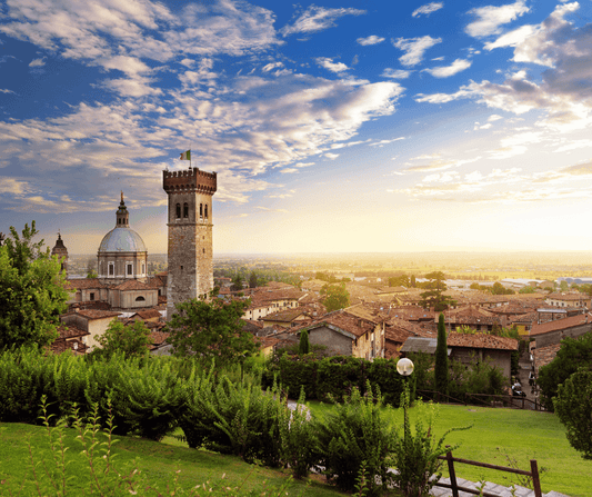 Lonato del Garda – Guida Completa al Borgo Storico sul Lago - FeelGarda