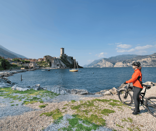 Itinerari in Bicicletta sul Lago di Garda: Percorsi Panoramici per Tutti i Livelli - FeelGarda